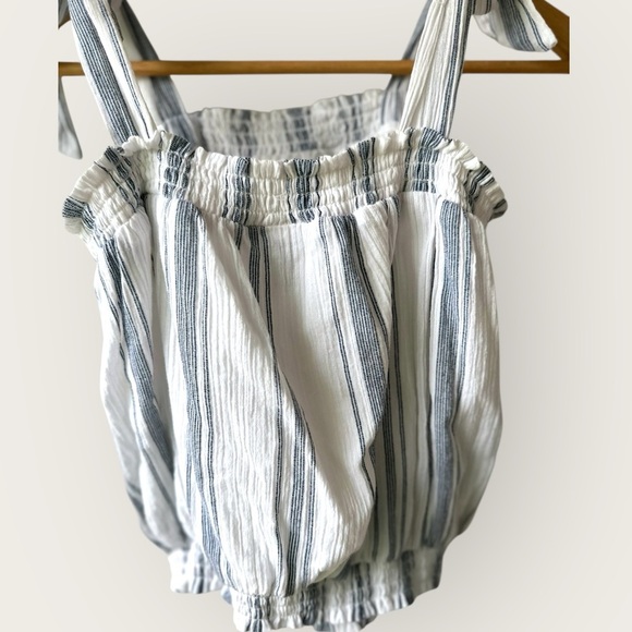 Universal Thread Linen Striped Bubble Crop Tank Top, Tie Straps Blue & White - Picture 6 of 11